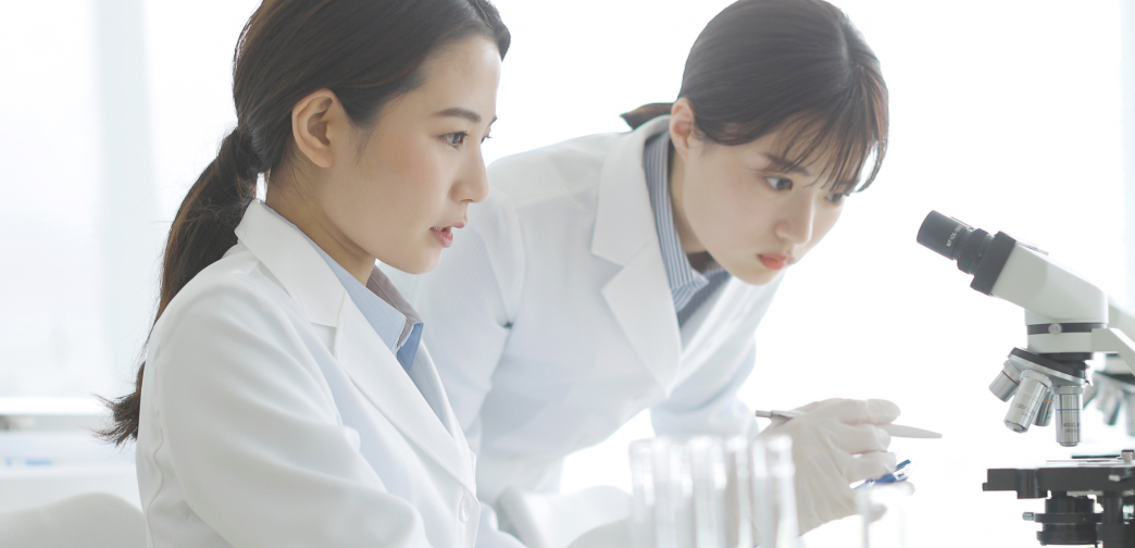 ルミン&reg;Aの歴史を紹介する写真